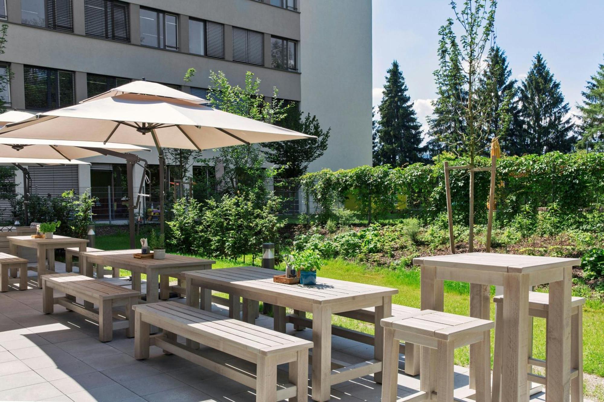 Hotel Courtyard By Marriott Oberpfaffenhofen Munich South Gilching Exteriér fotografie